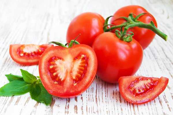 टमाटर के 21 स्वास्थ्य लाभ - 21 Health Benefits of Tomato
