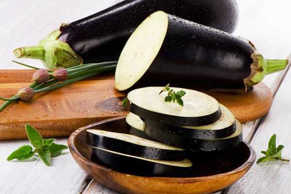 बैंगन के 5 स्वास्थ्य लाभ - 5 Health Benefits of Eggplant